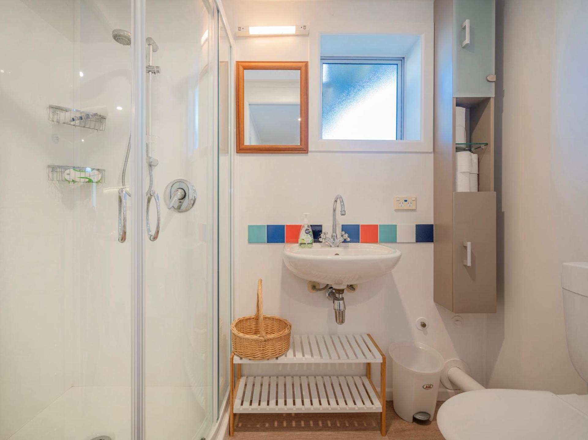 Hahei Kiwi Bach - Hahei Holiday Home Luaran gambar