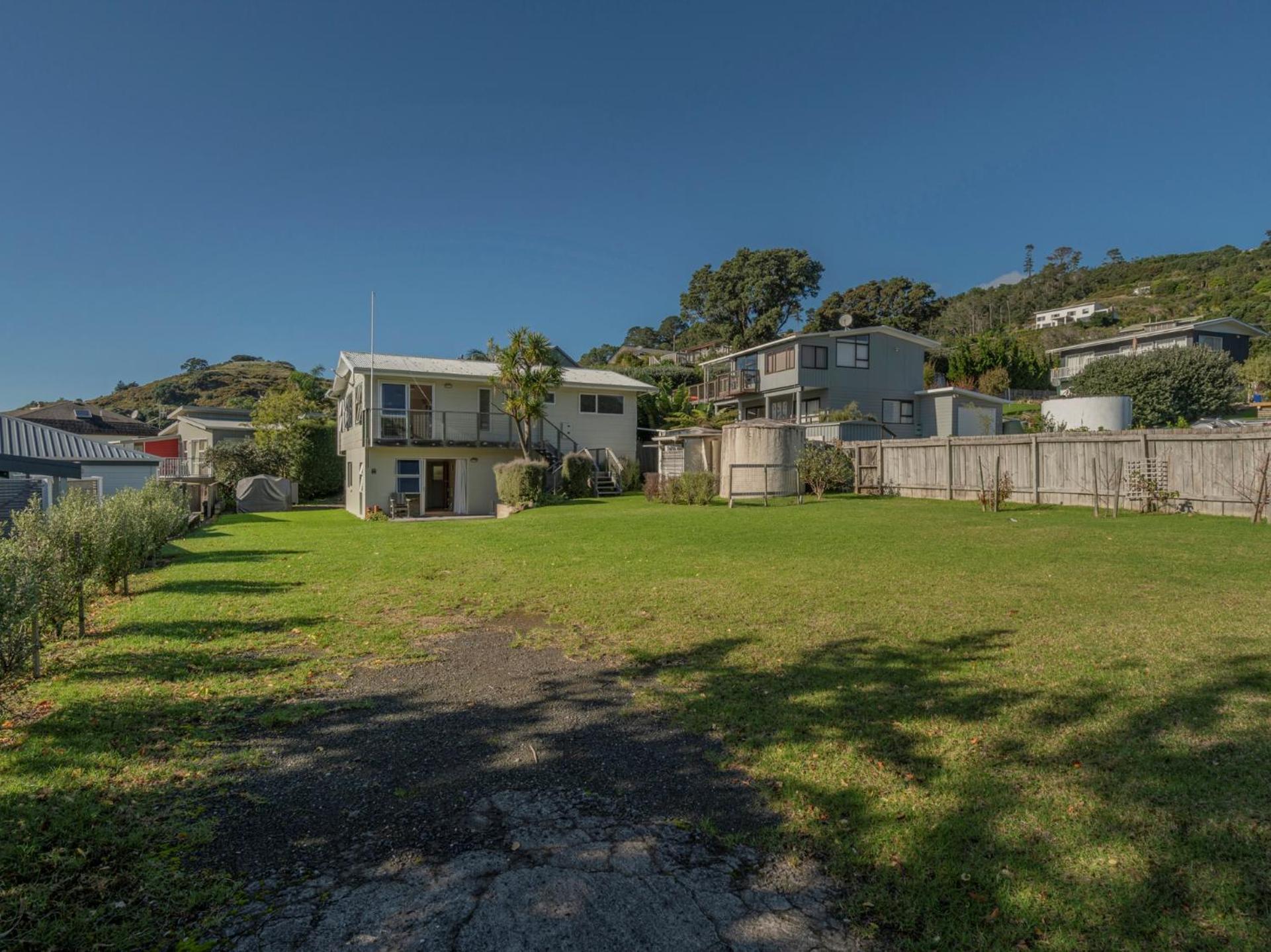 Hahei Kiwi Bach - Hahei Holiday Home Luaran gambar